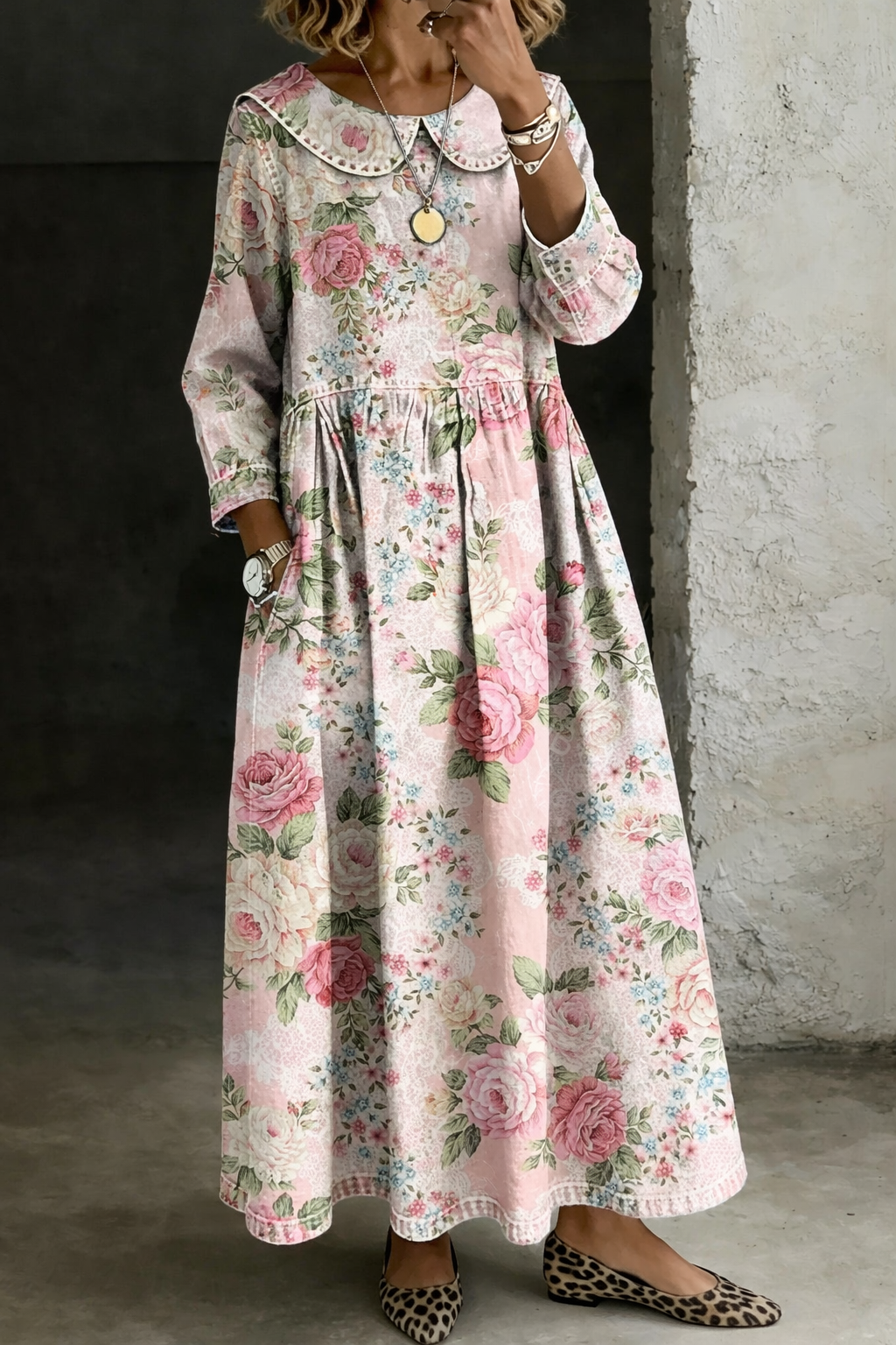 Brooklyn | Vestido vaquero con cuello floral
