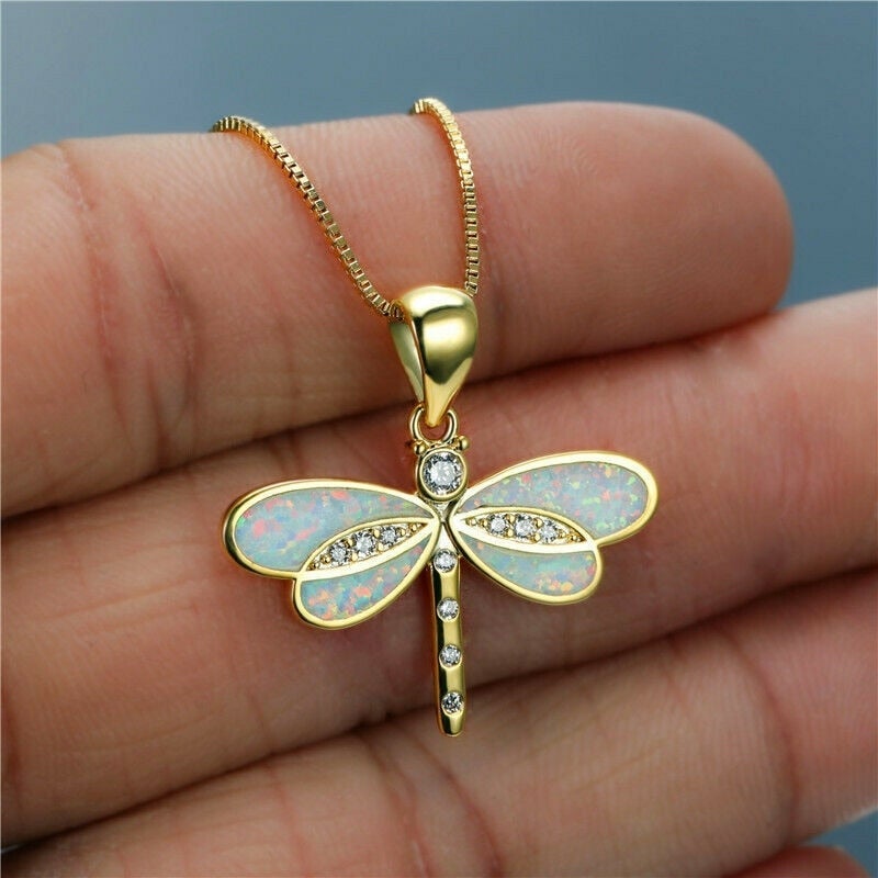 Collar Libélula Dorado con Ópalo