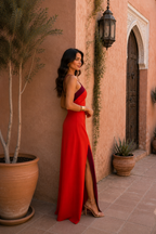 Vestido largo halter con abertura